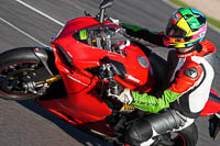 donington-no-limits-trackday;donington-park-photographs;donington-trackday-photographs;no-limits-trackdays;peter-wileman-photography;trackday-digital-images;trackday-photos